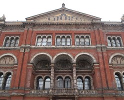 2014: Getting Started at the V&A